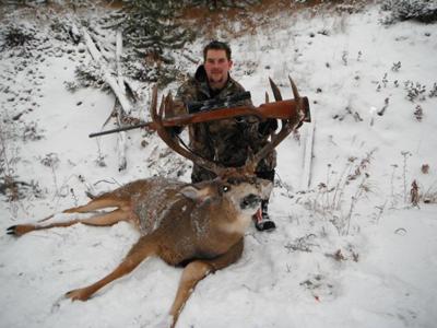 Greg and his 2011 5x6 mule deer buck